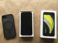 Apple Iphone SE / Black / 64GB + etui magsafe