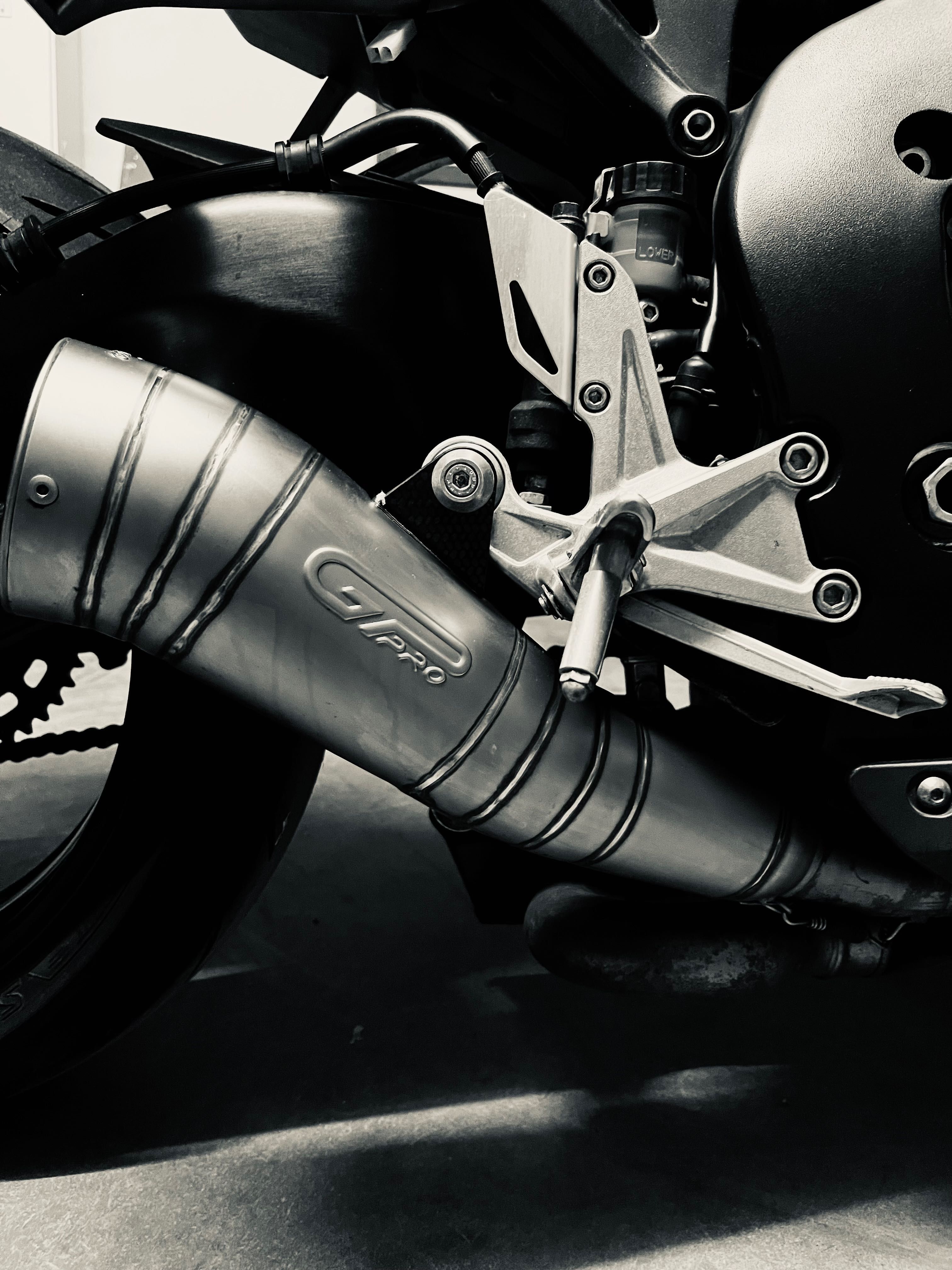 Honda CBR1000RR Feierblade Impecável