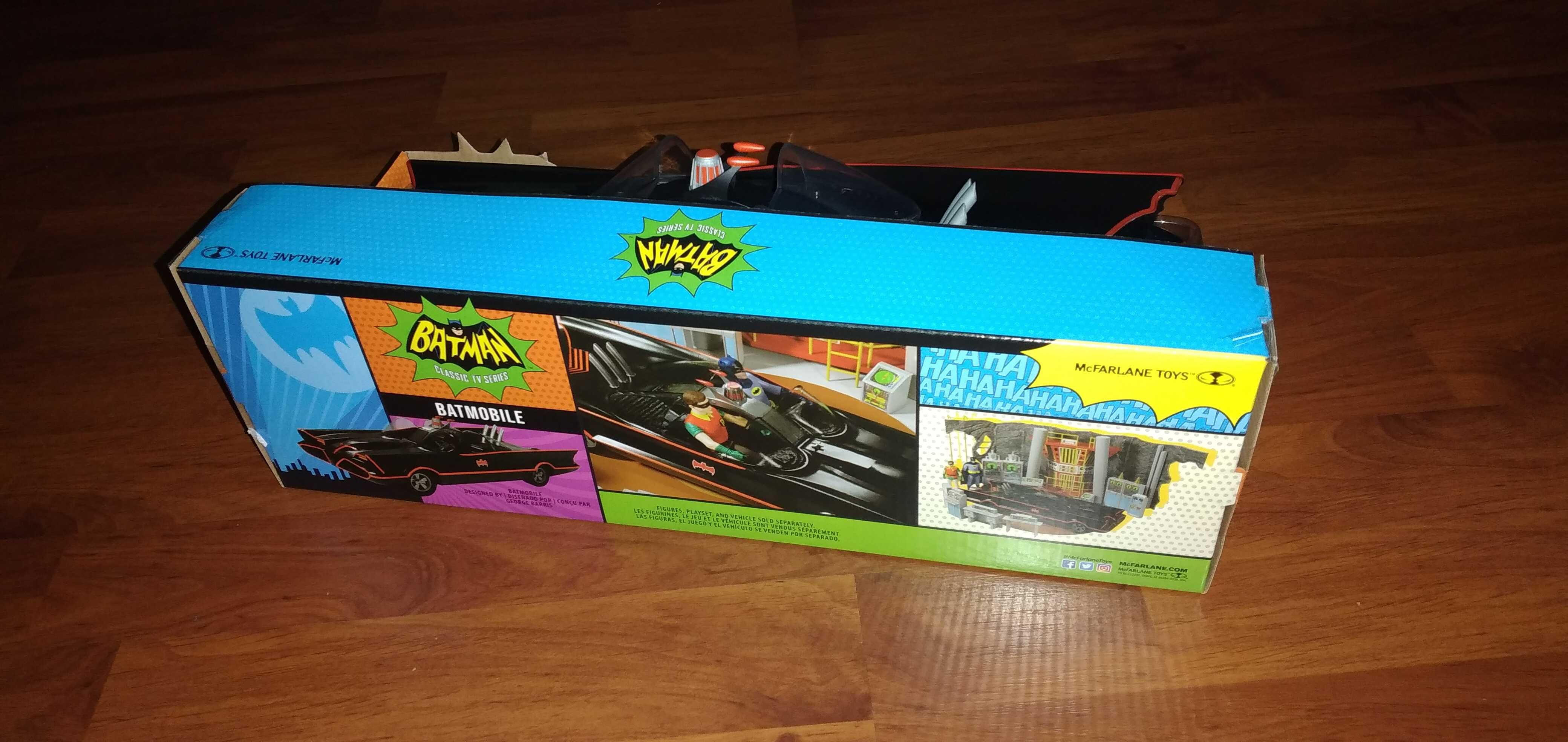 Batmobile  1966 series . escala 1.10 . McFarlane