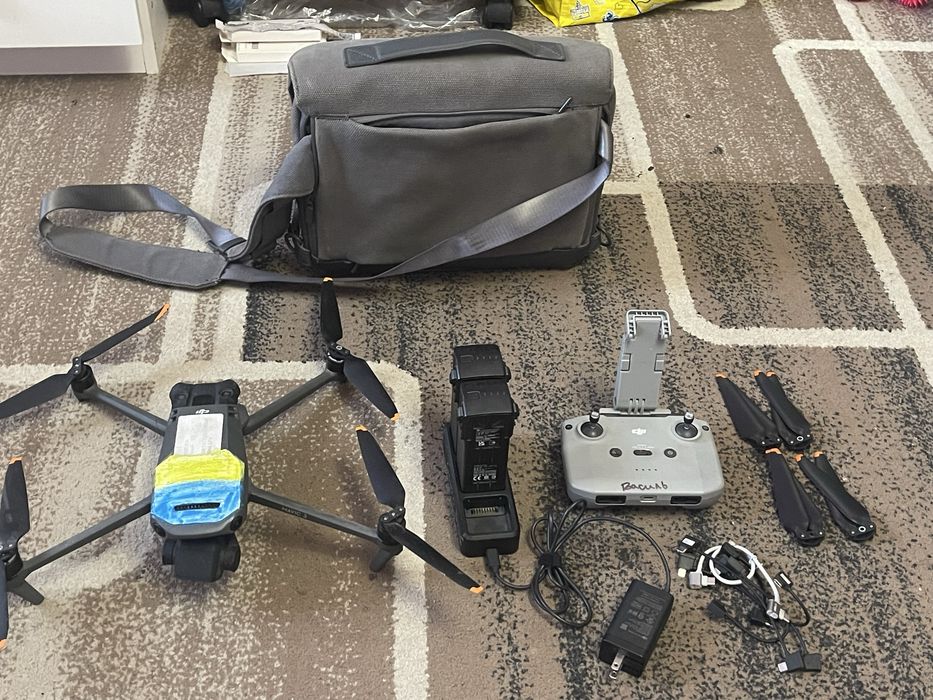 Продам дрон. Мавік 3