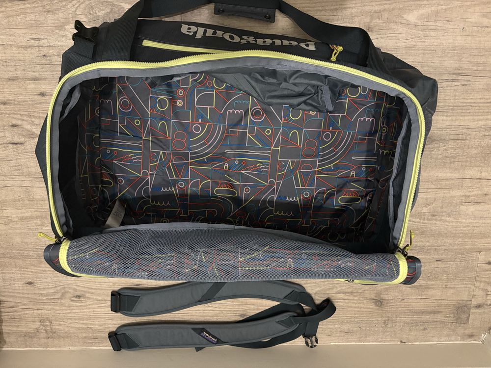Patagonia Black Hole Duffle 55L