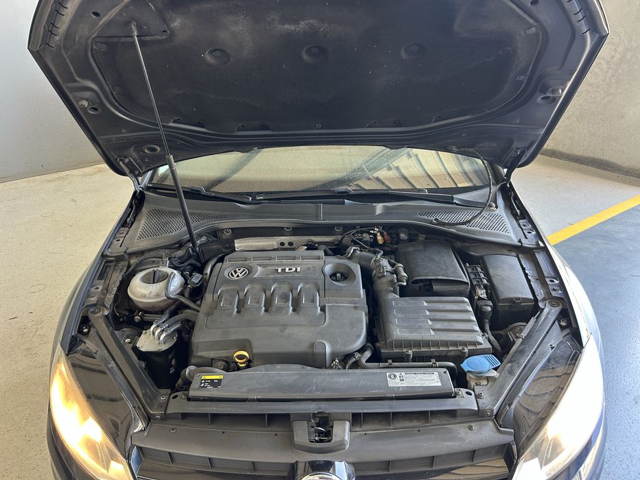 VW Golf VII Variant 1.6Tdi Confortline de 2014
