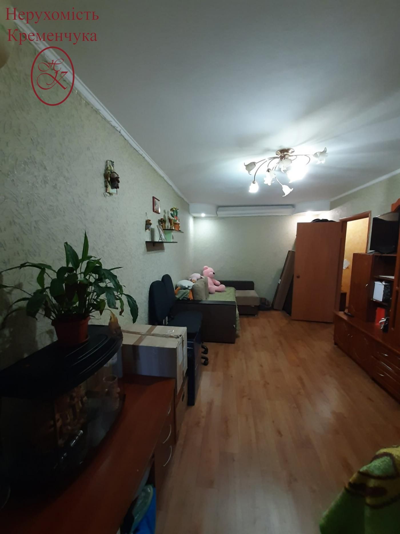 Продам 2 кімнатну квартиру по Проспекту Лесі Українки