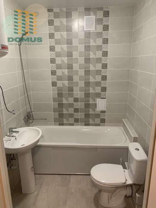 Продам 1 комн в ЖК Артвиль. Авангард. 7 КМ. Квартира с ремонтом!