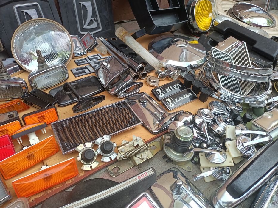 Стекла, хром ваз 2101-2106 СССР новое