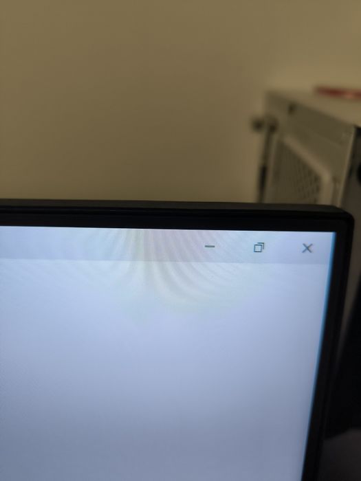 Продам монітор MSI G24C6P (дефектний, працює)