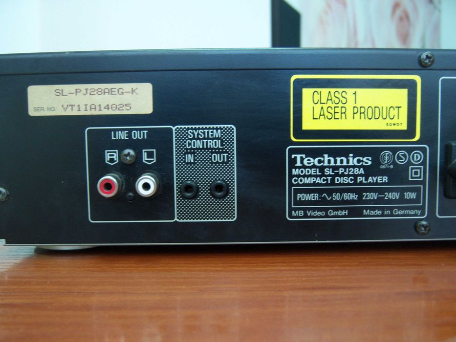 Cd-проигрыватель Technics SL-PJ28A (Made in Germany)