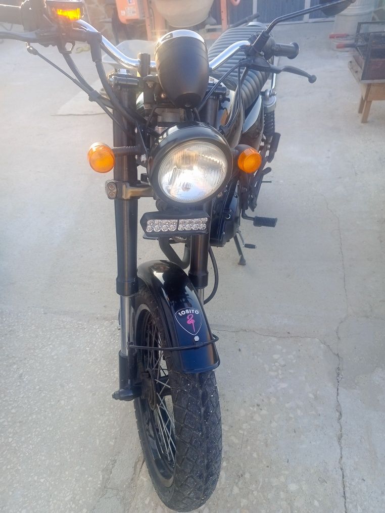 Moto 125 bullit Hunt