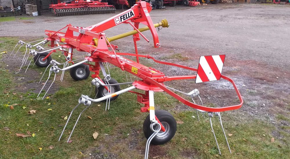 Sprzedam przetrząsarkę/przewracarkę FELLA TH 520 D. Stan bardzo dobry