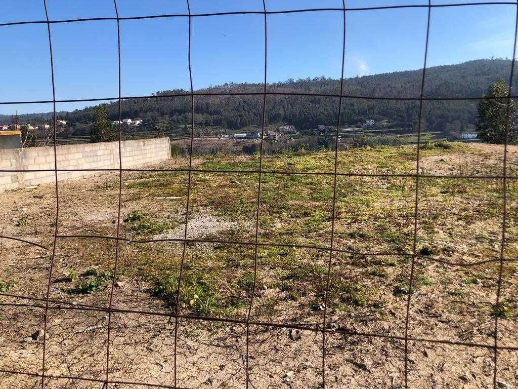 Penafiel- Excelente terreno construção próximo vista Parque da Cidade.