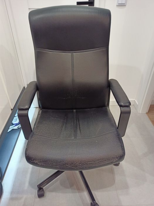 Fotel biurowy duży