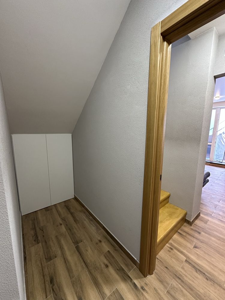 Продам ТаунХаус. Дарницький р-н. Лісова 11