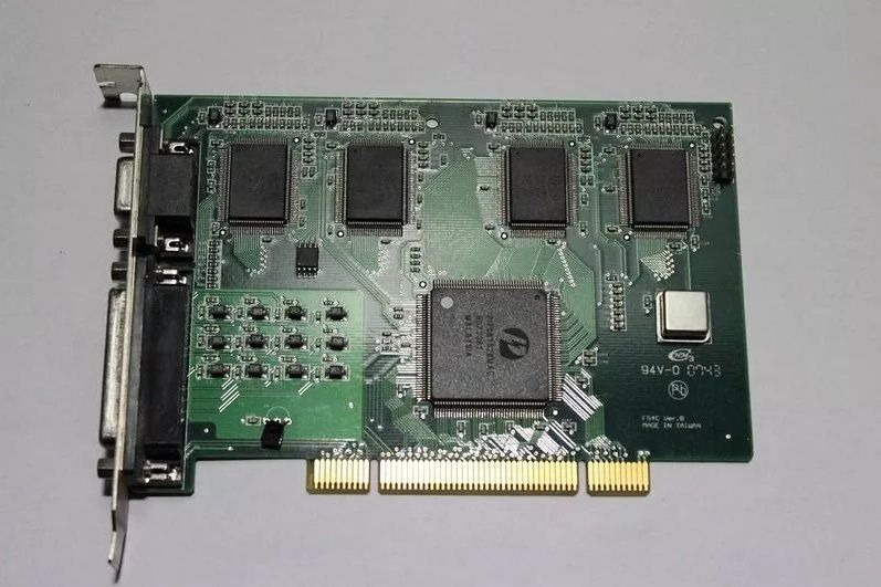 Плата відеозахвату для відеоспостереження Smart FS4C (не нова)