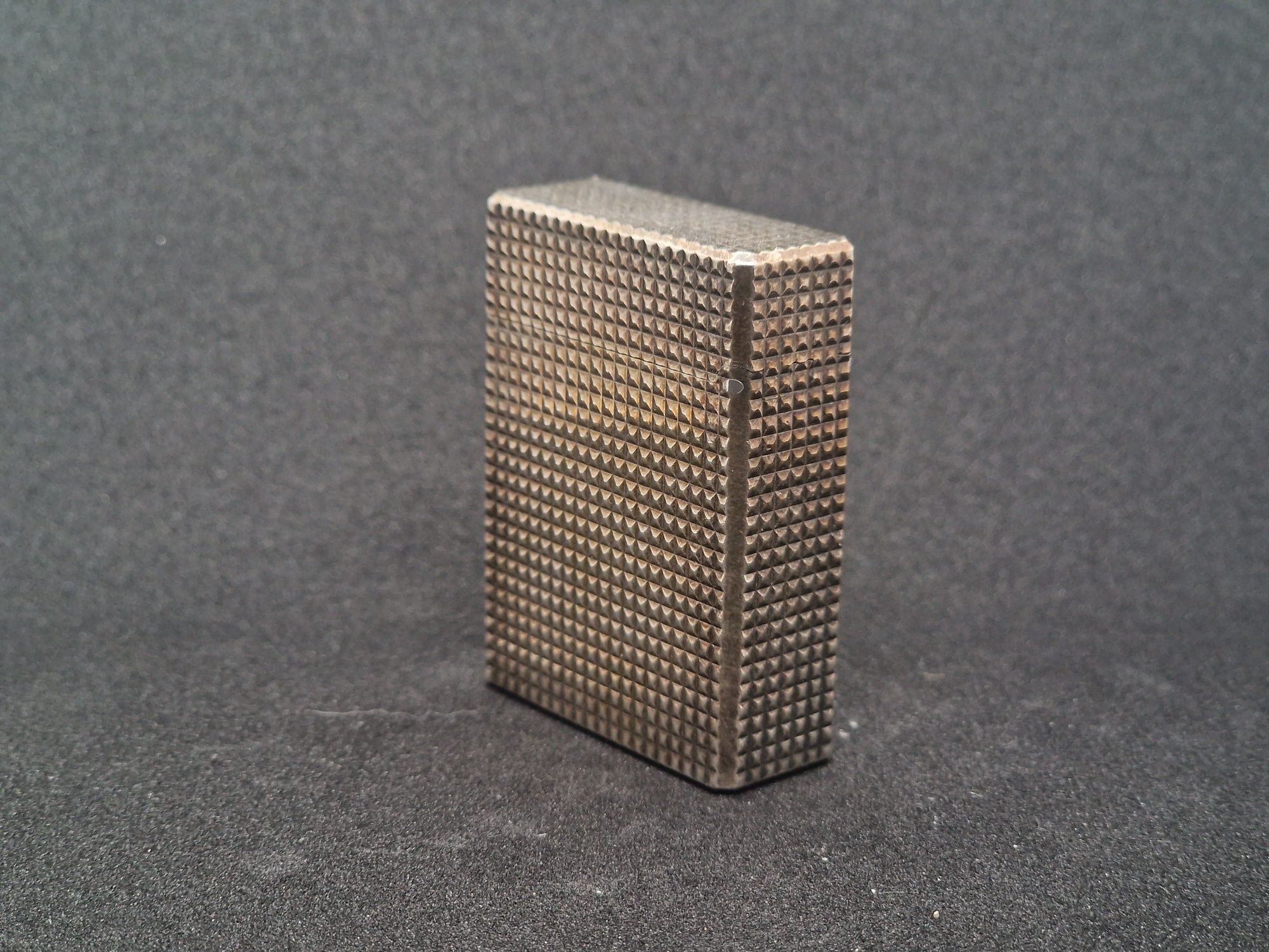 Zapalniczka dupont srebrna diamond head