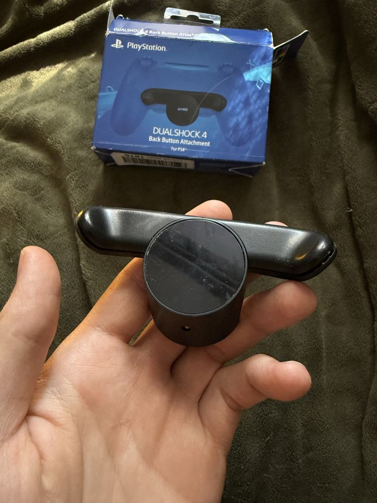 Dualshock 4 back button attachment