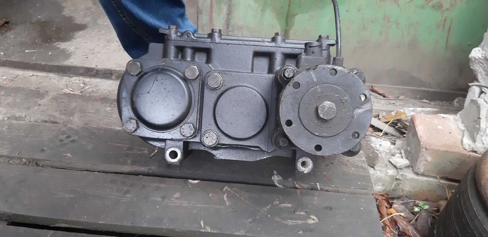 Коробка відбору потужності ZF