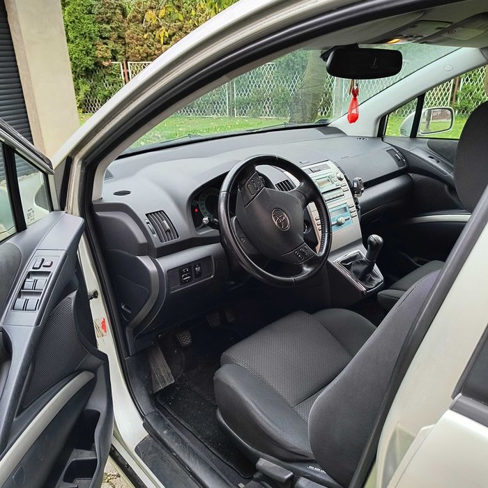 Toyota Corolla Verso 1.8 Sol 7os