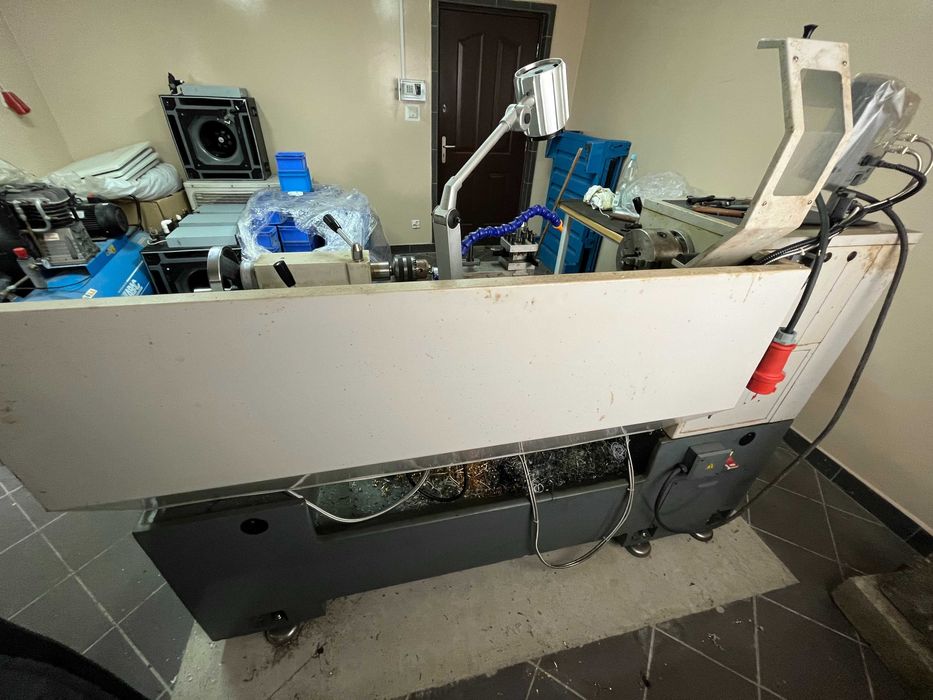 Tokarka uniwersalna TUW 36