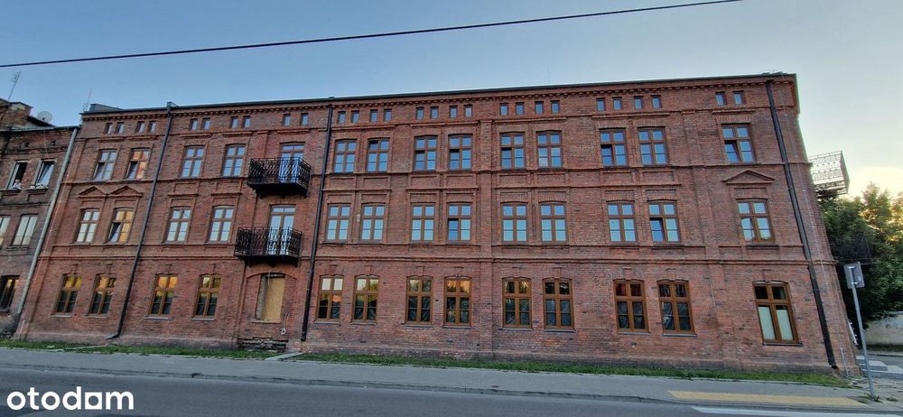 Apartament w rewitalizowanej kamienicy, 51m2