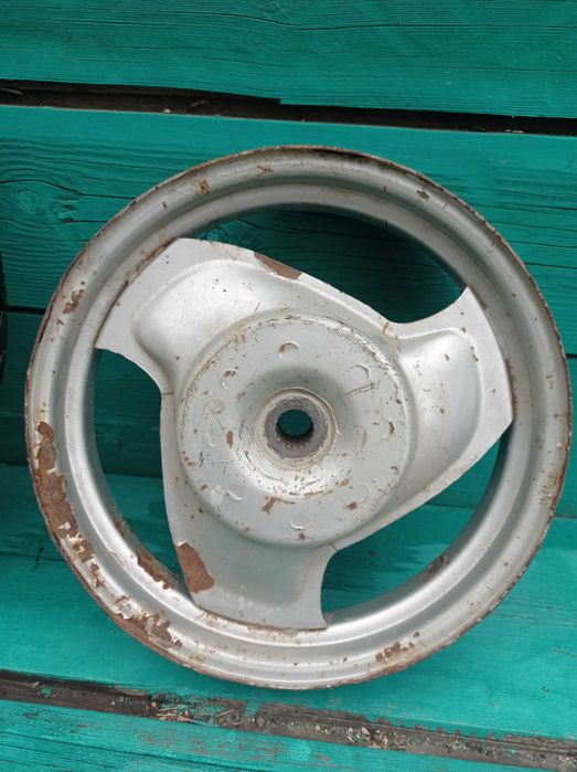 Колесо мопеда Сузукі сєпіа