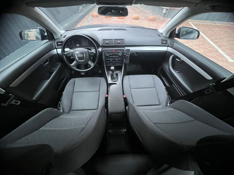 Продам ауди а4 b7