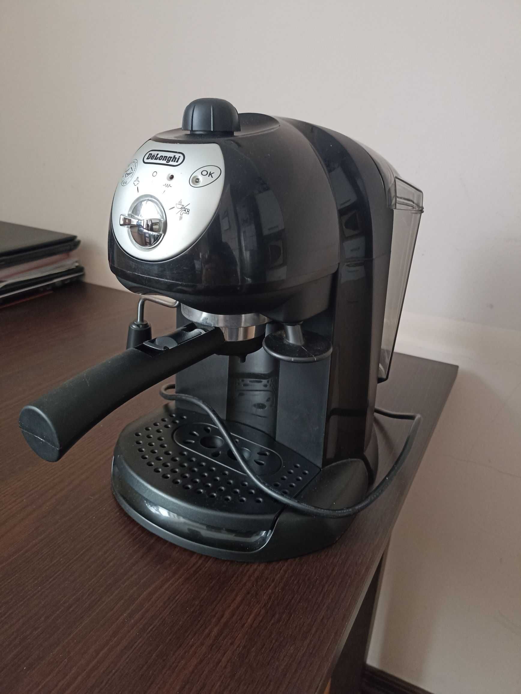 ekspres ciśnieniowy kolbowy delonghi PMR 2005