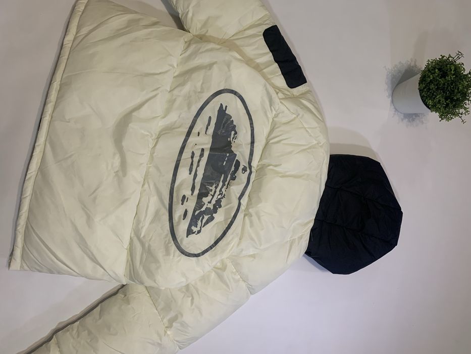 Нова Модель Пуховику - Corteiz White L
