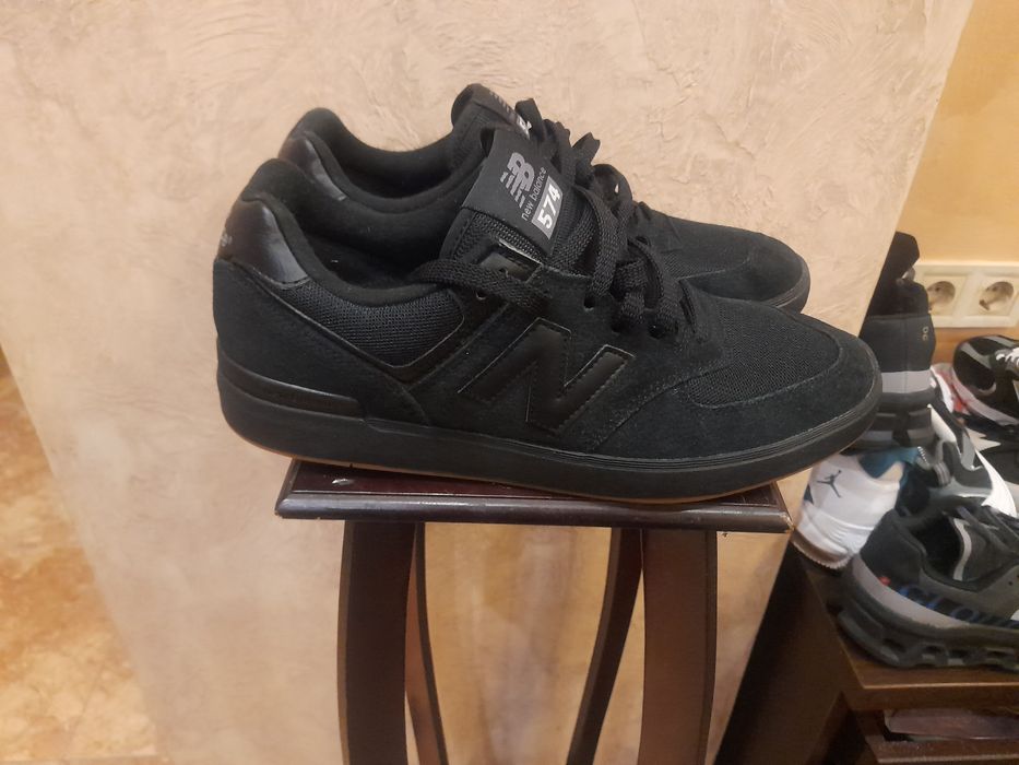 Продам кроссовки New Balance 574 Размер 44.5