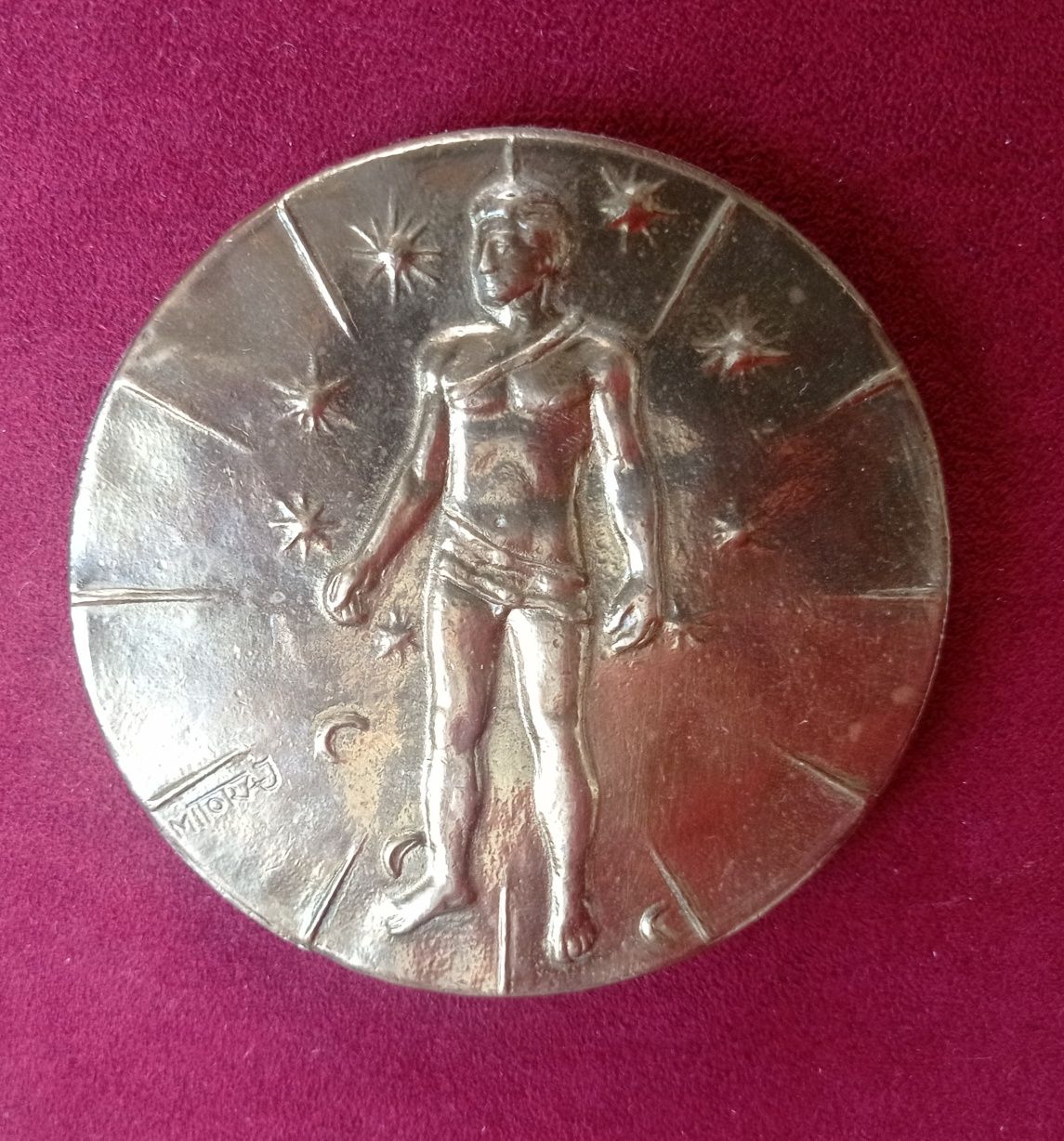 Igor Mitoraj medal oprawiony