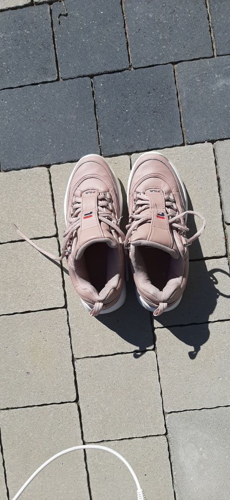 Sprzedam buty FILA rozm.36