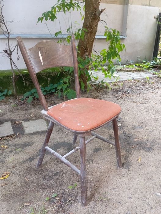Krzesło do renowacji