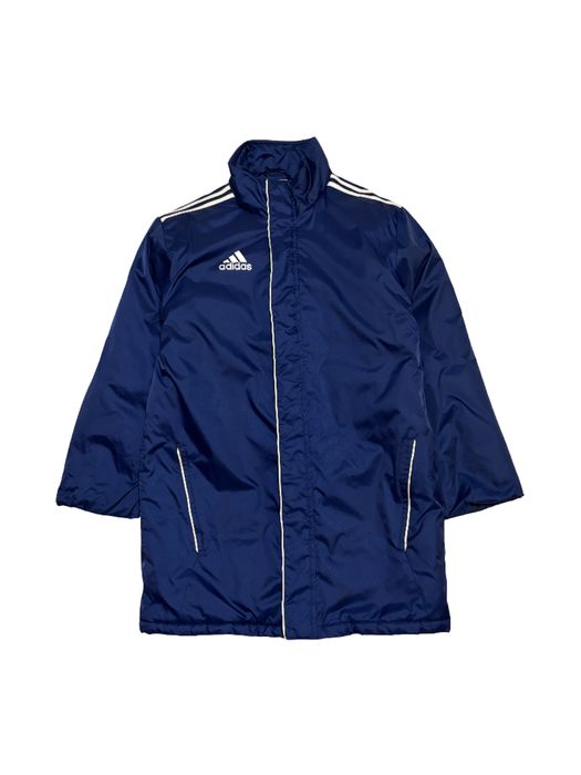 Шмотки від adidas