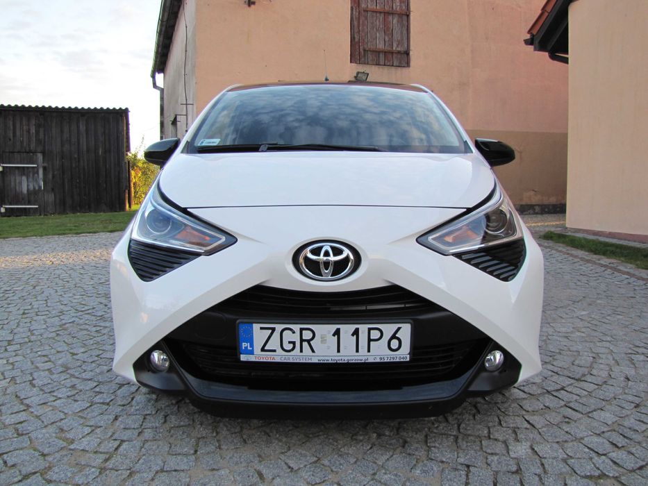 Toyota Aygo 1.0 VVT-i X-Play Style 72 KM