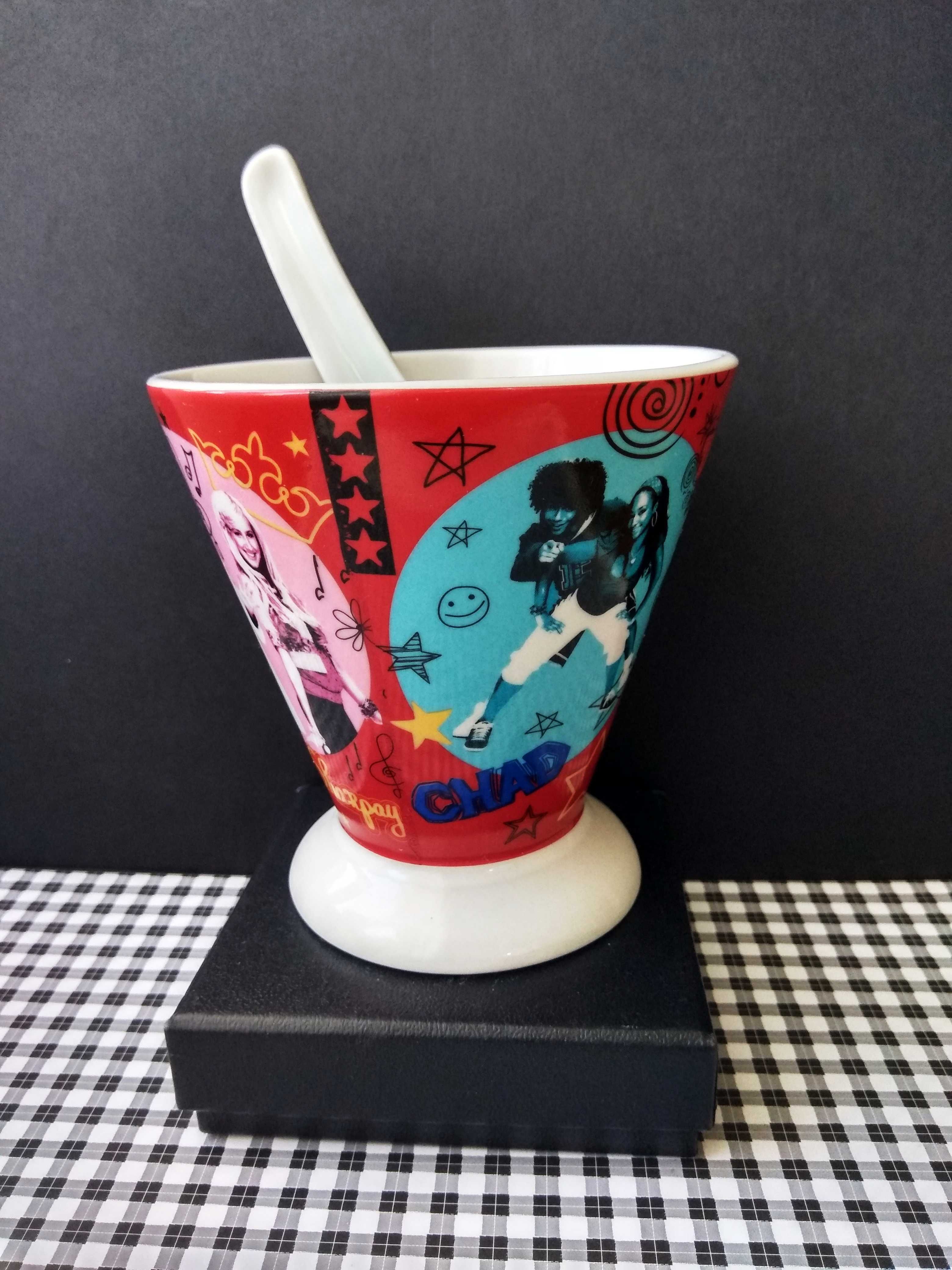 Фарфоровая чашка чаша дисертная, Disney bon bon buddies, оригинал