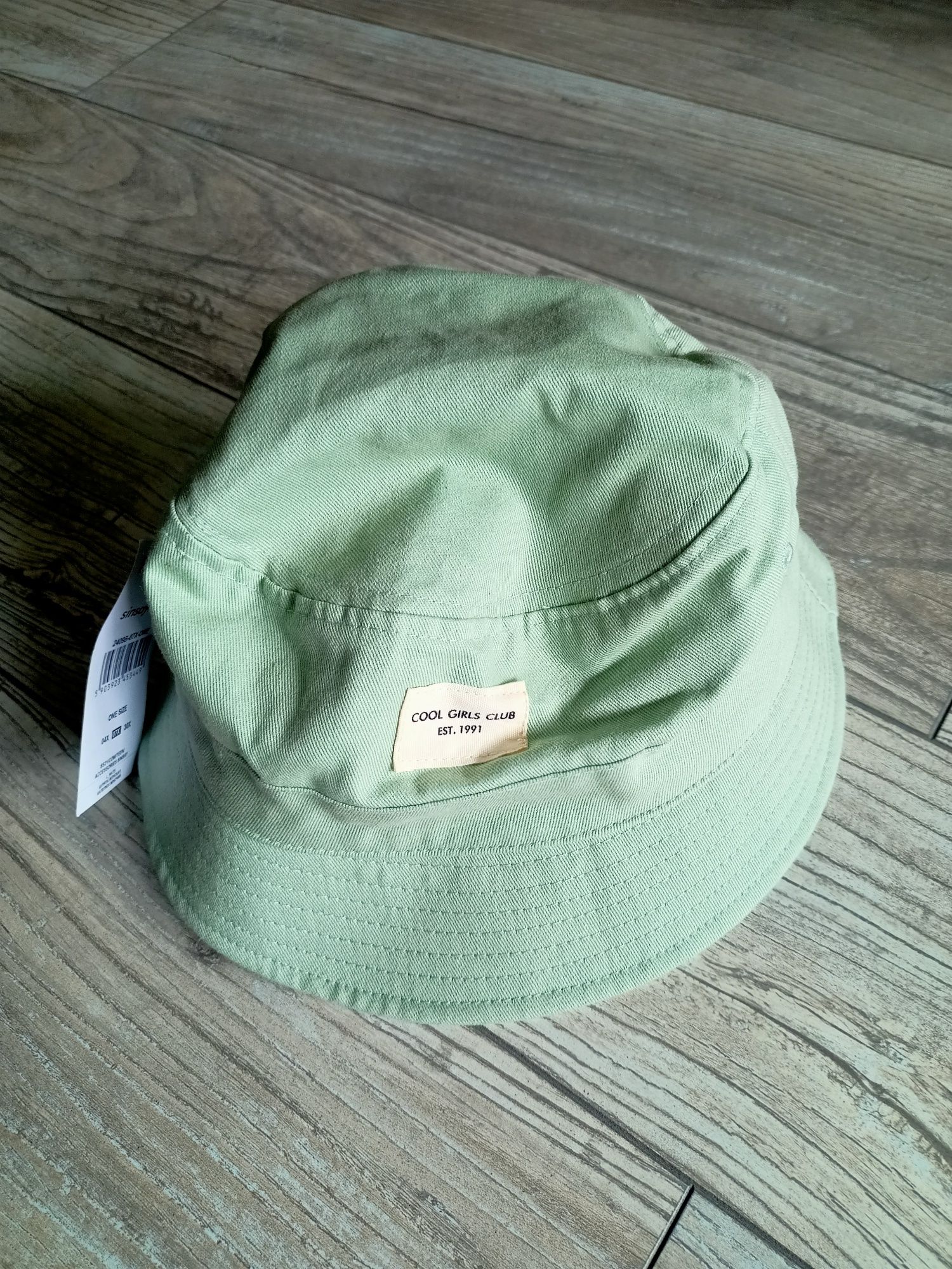 Bucket kapelusz zielony Sinsay