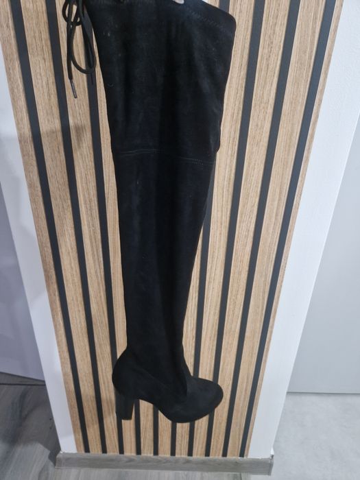 kozaki czarne za kolano