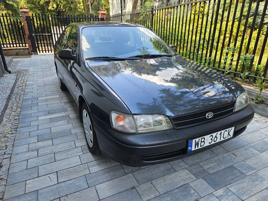Toyota Carina Carina E youngtimer