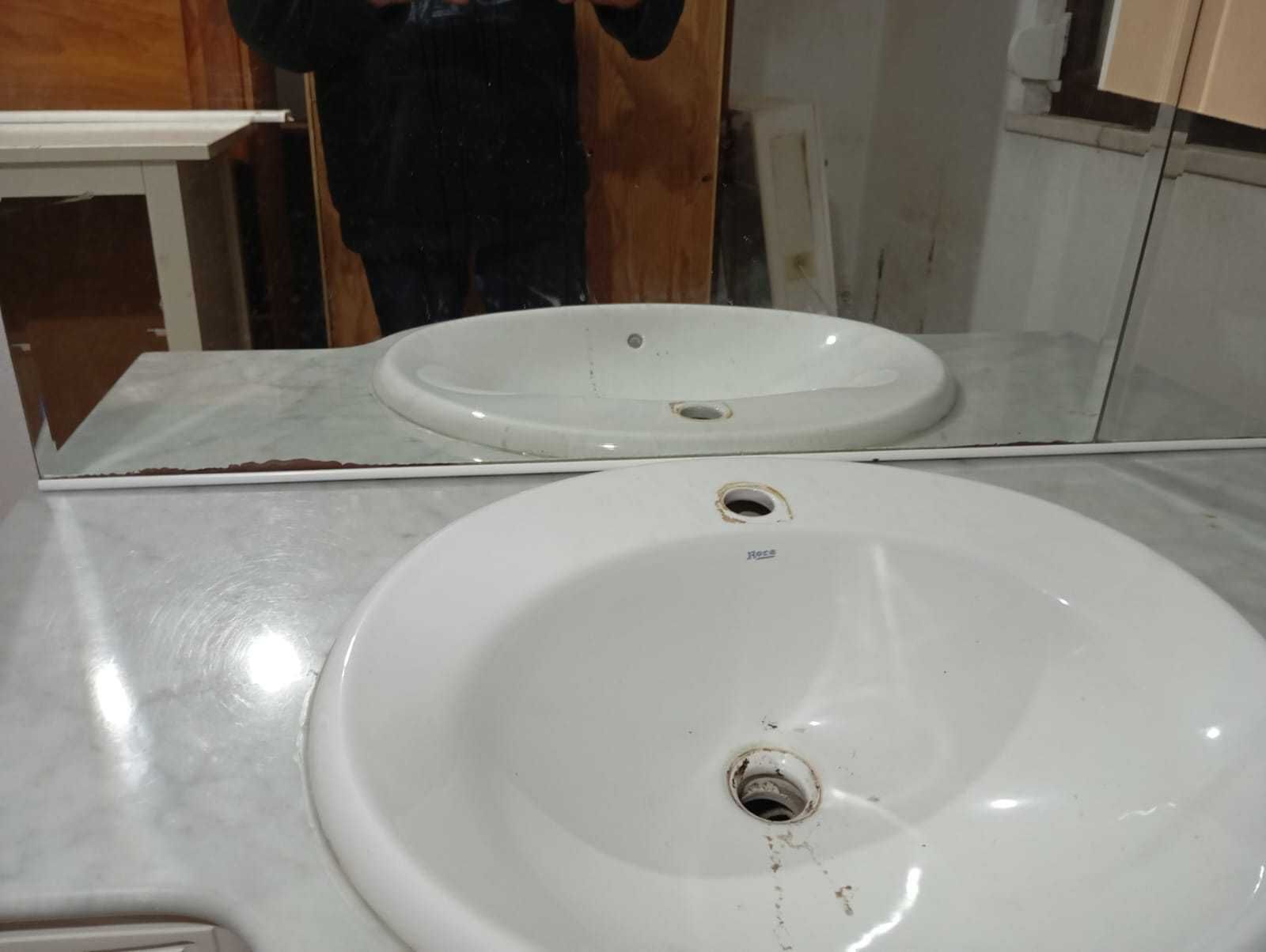 Móvel de casa de banho
