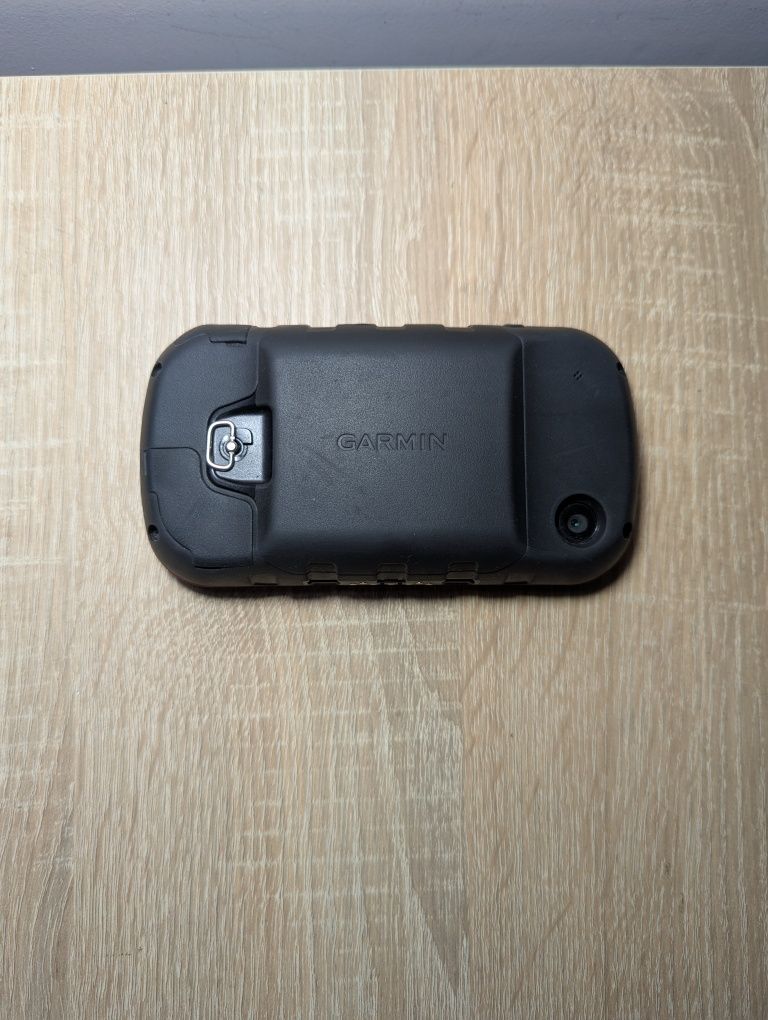 Garmin Montana 680 чудовий стан Туристичний навігатор