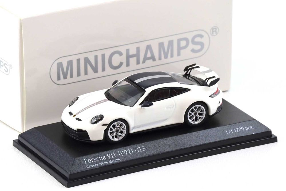 Minichamps Porsche 911 (992) GT3 1/64