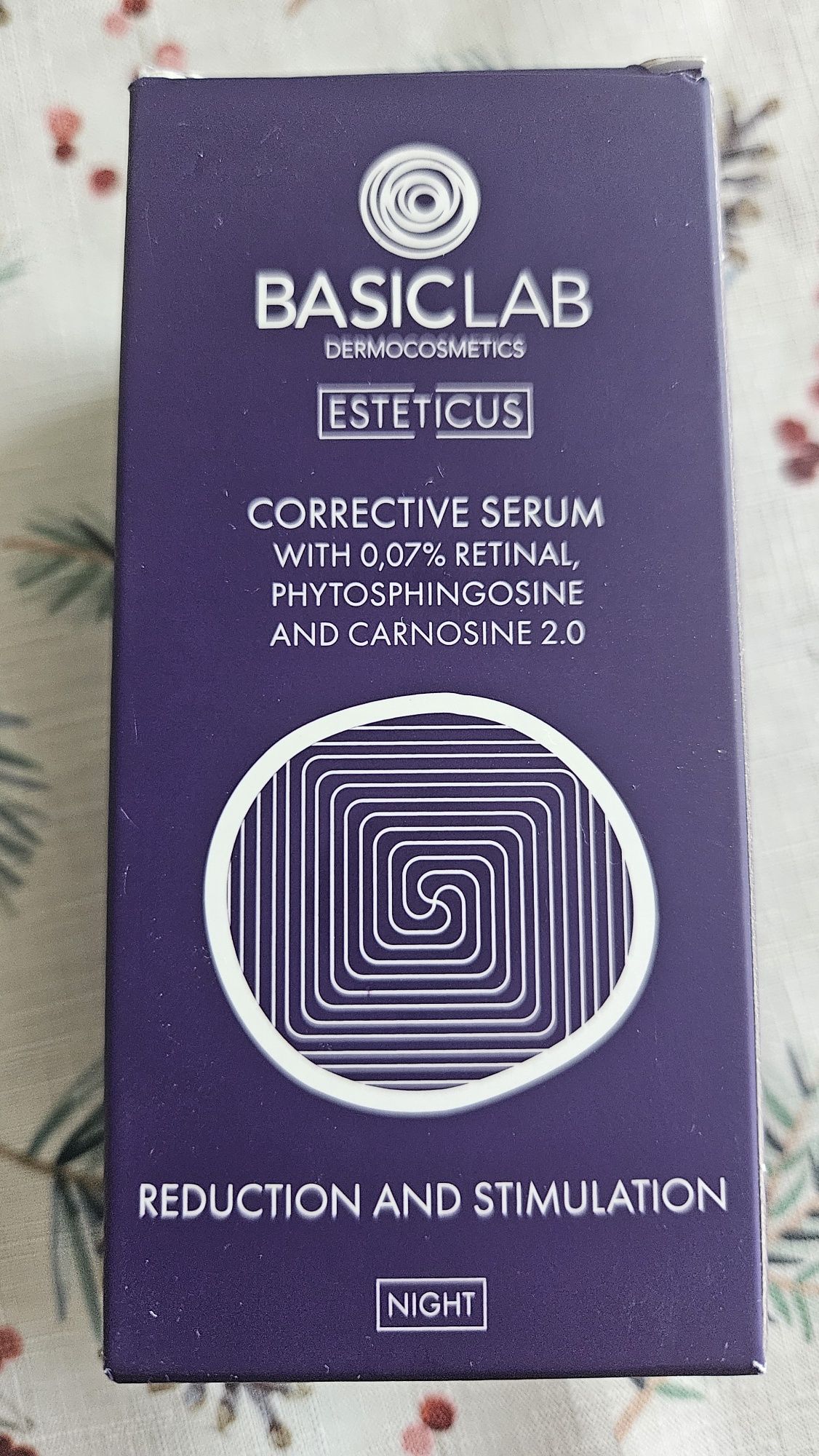Serum basiclab z retinalem