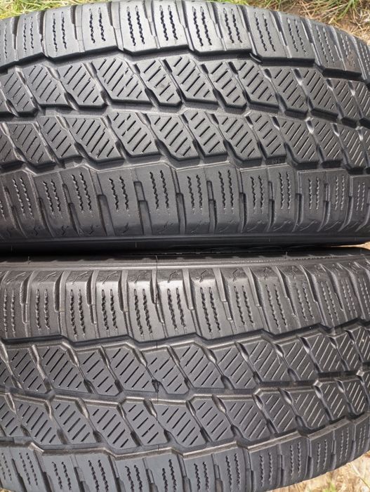 Sprzedam bardzo ładne opony 215/65 r16C
