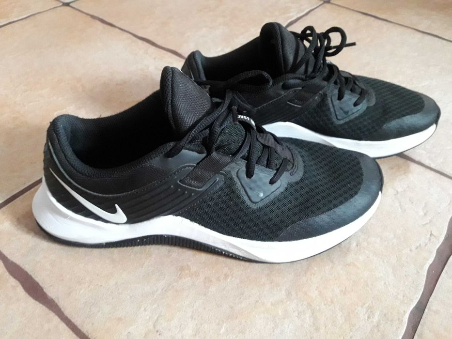 Nike MC Trainer r 42.5