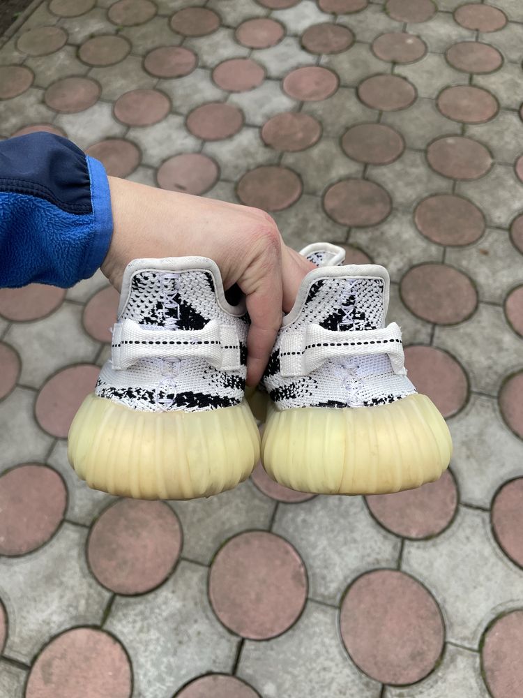 ‼️Оригінальні кросівки Adidas Yeezy Boost 350 V2 Zebra 42р