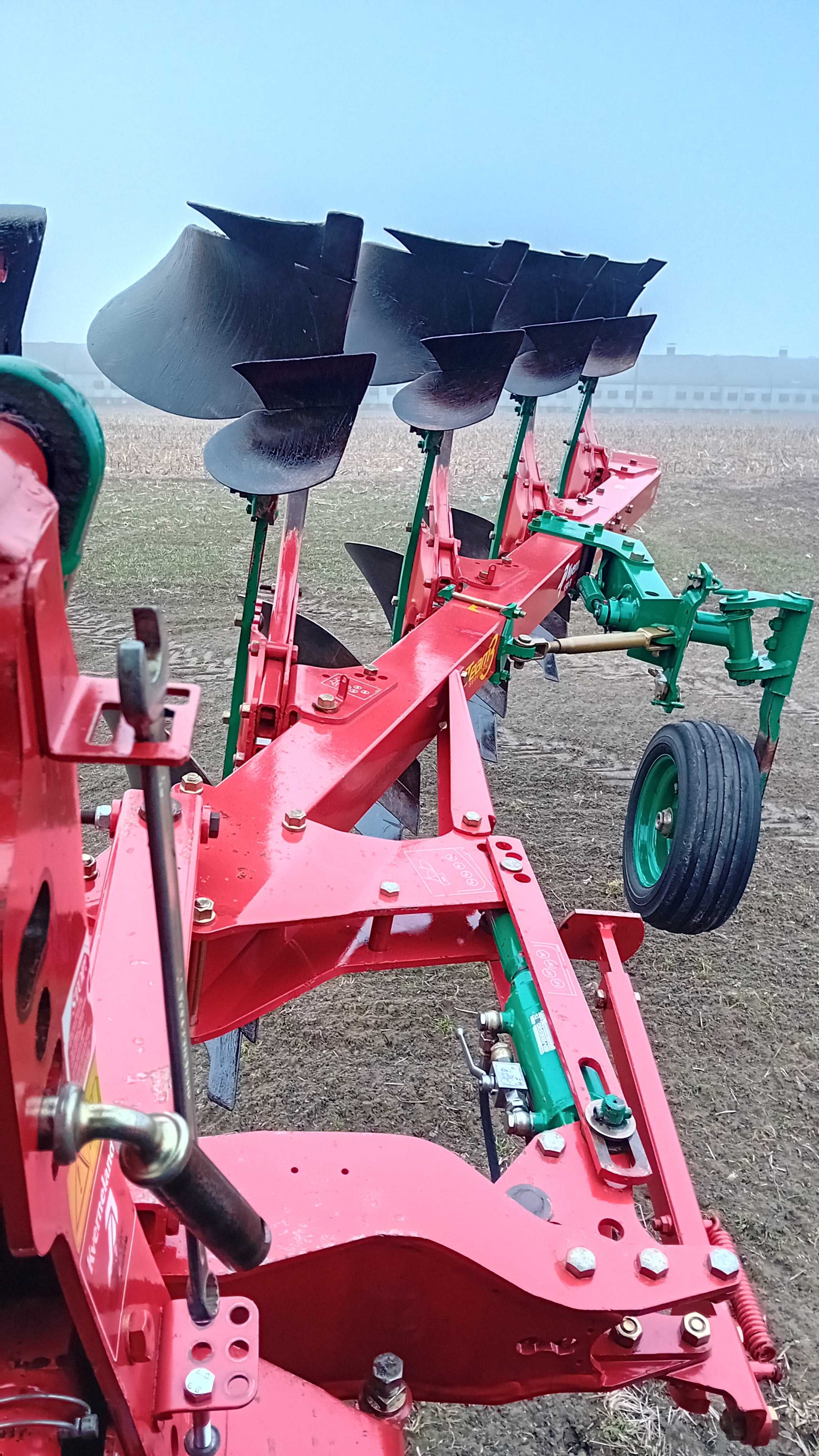 Pług obrotowy Kverneland 150b 4+1 ładny stan oryginał VD VX LD