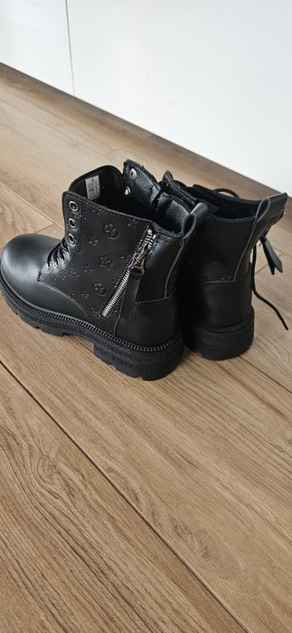 Buty  botki  traperyr 38