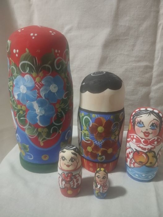 Матрешка украинская семейка.