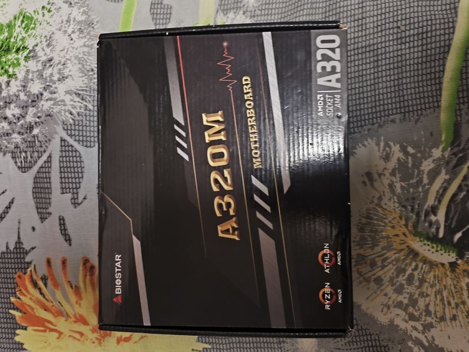 Продам комплект Ryzen 5 3600,DDR4 16 GB, A-320.