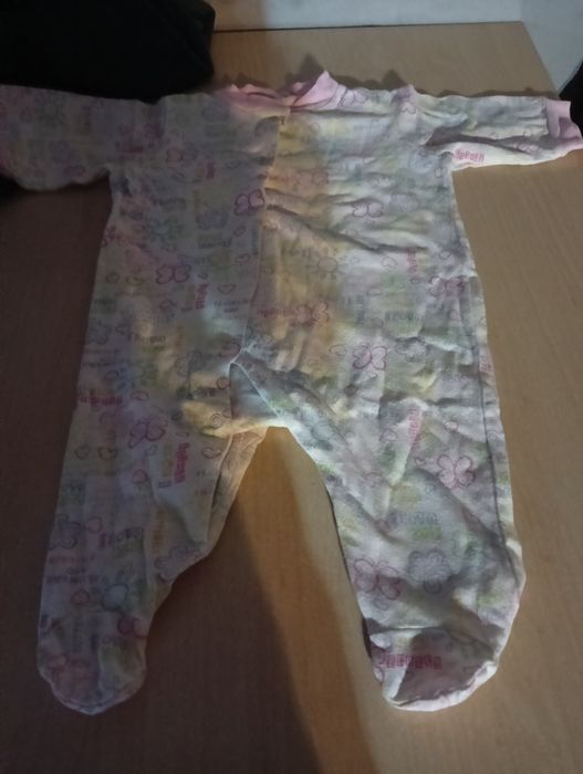 Nie używany pajacyk dla dziewczynki rozmiar 56-62