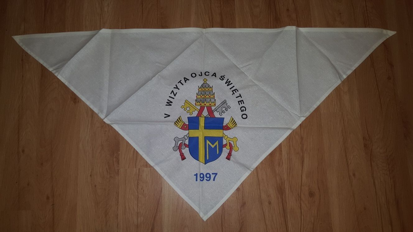 Stara chusta z wizyty Jana Pawła II w Polsce 1997